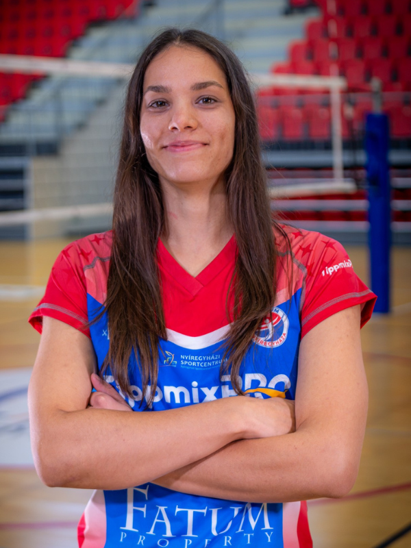 #16 Dani Laura