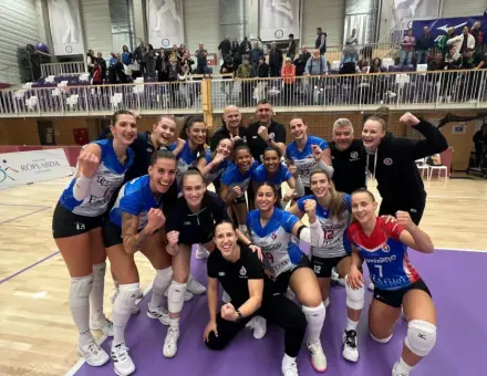 ÚJABB ÖT SZETTES MECCS, DE MOST MI ÖRÜLHETTÜNK A VÉGÉN!