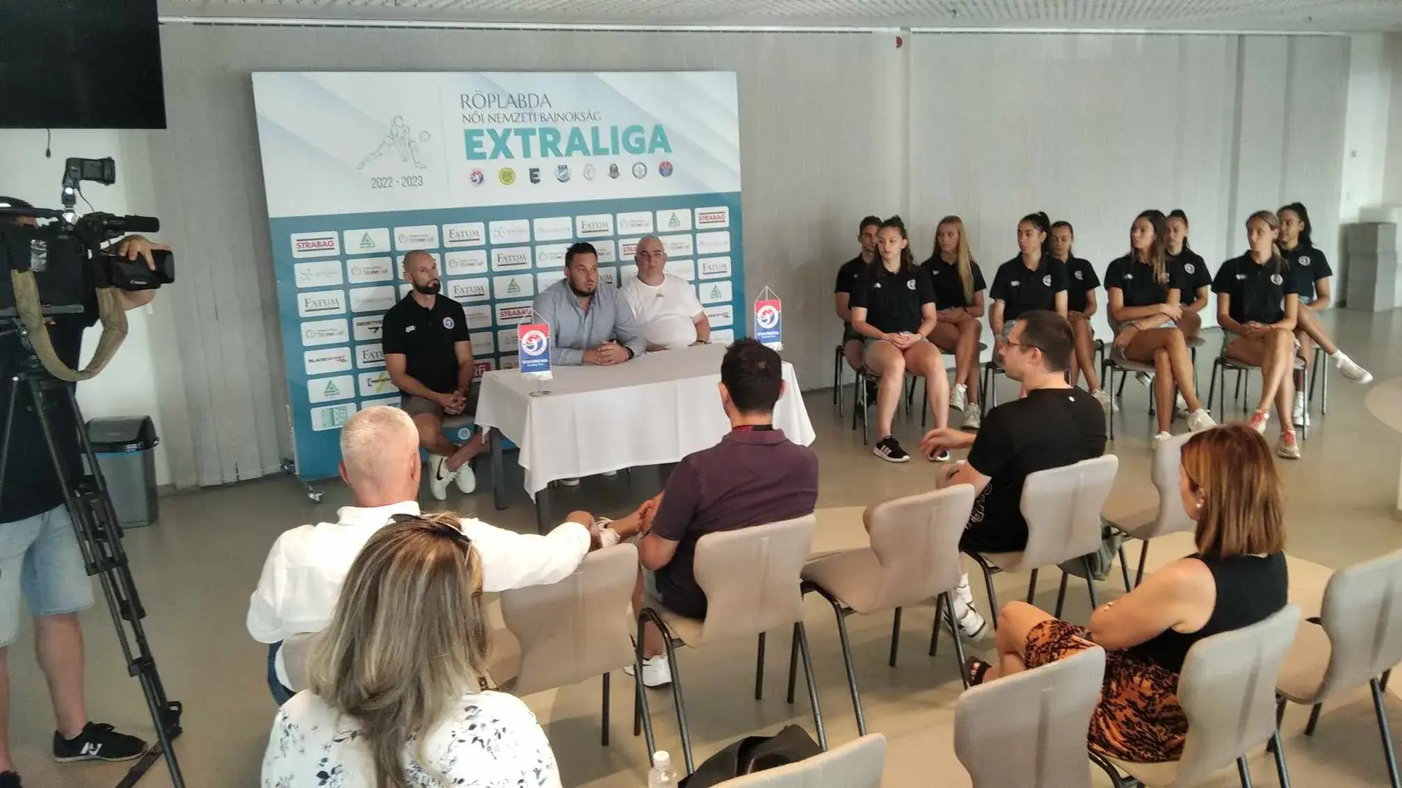 ÚJ KERETTEL, ÚJ SZERELÉSBEN AZ ÚJ SZEZONBAN