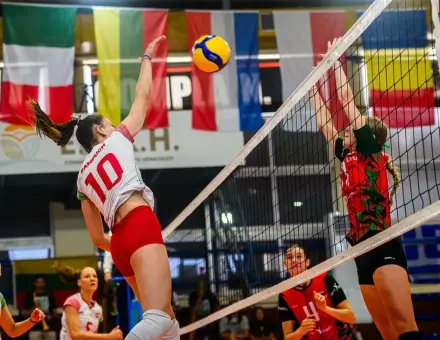 PAMPUCH GRÉTA A LEGJOBBAK KÖZÖTT