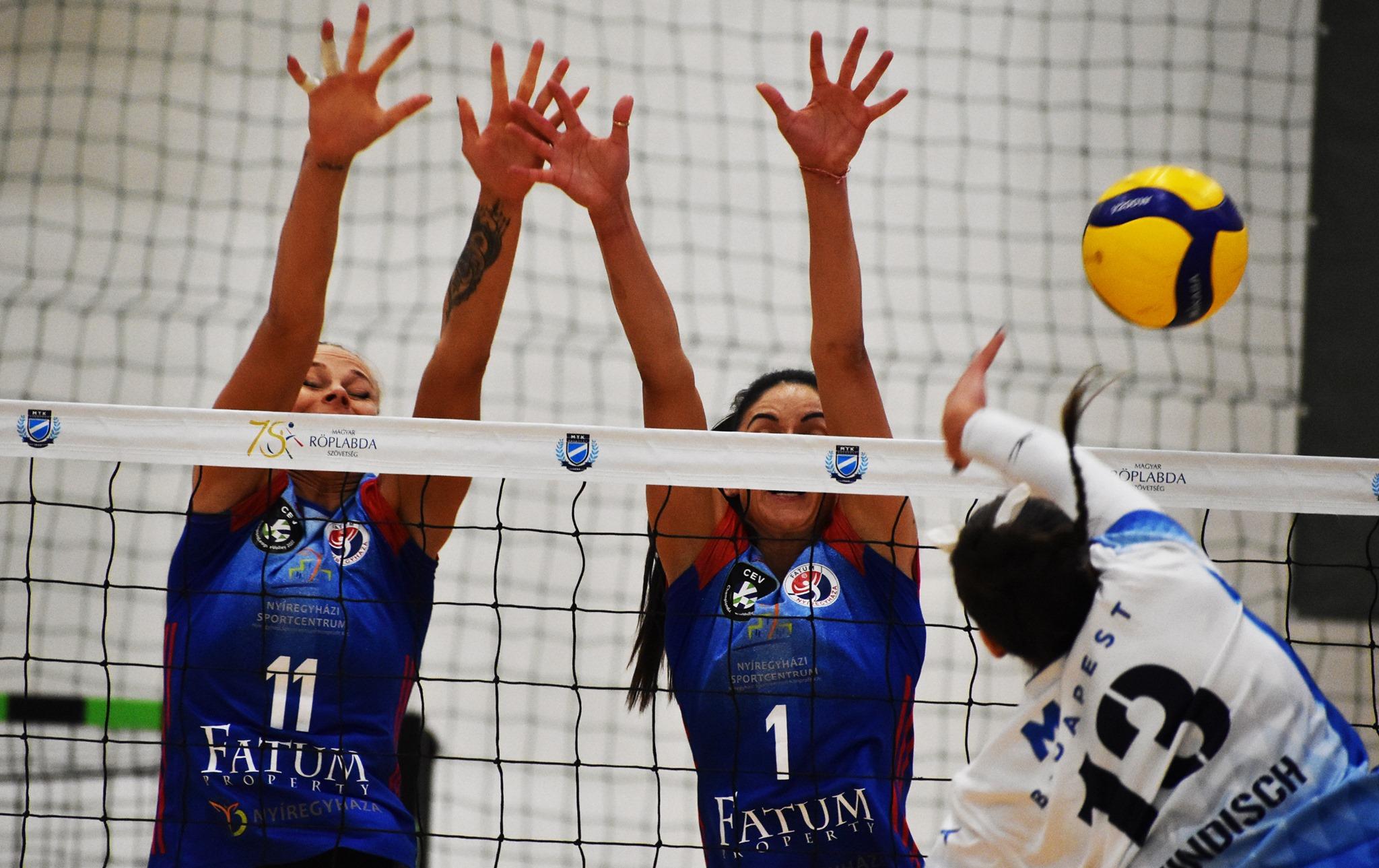 A MÁSODIK HELYEZETT ÉRKEZIK