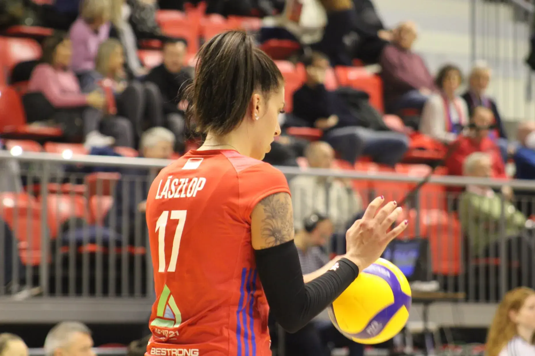 Szeretnénk megnehezíteni a lengyelek dolgát