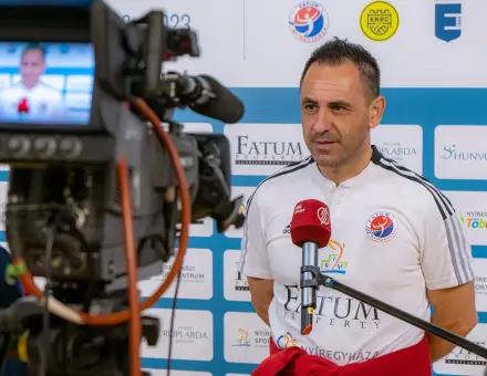 HISZEK A BEFEKTETETT MUNKÁBAN!