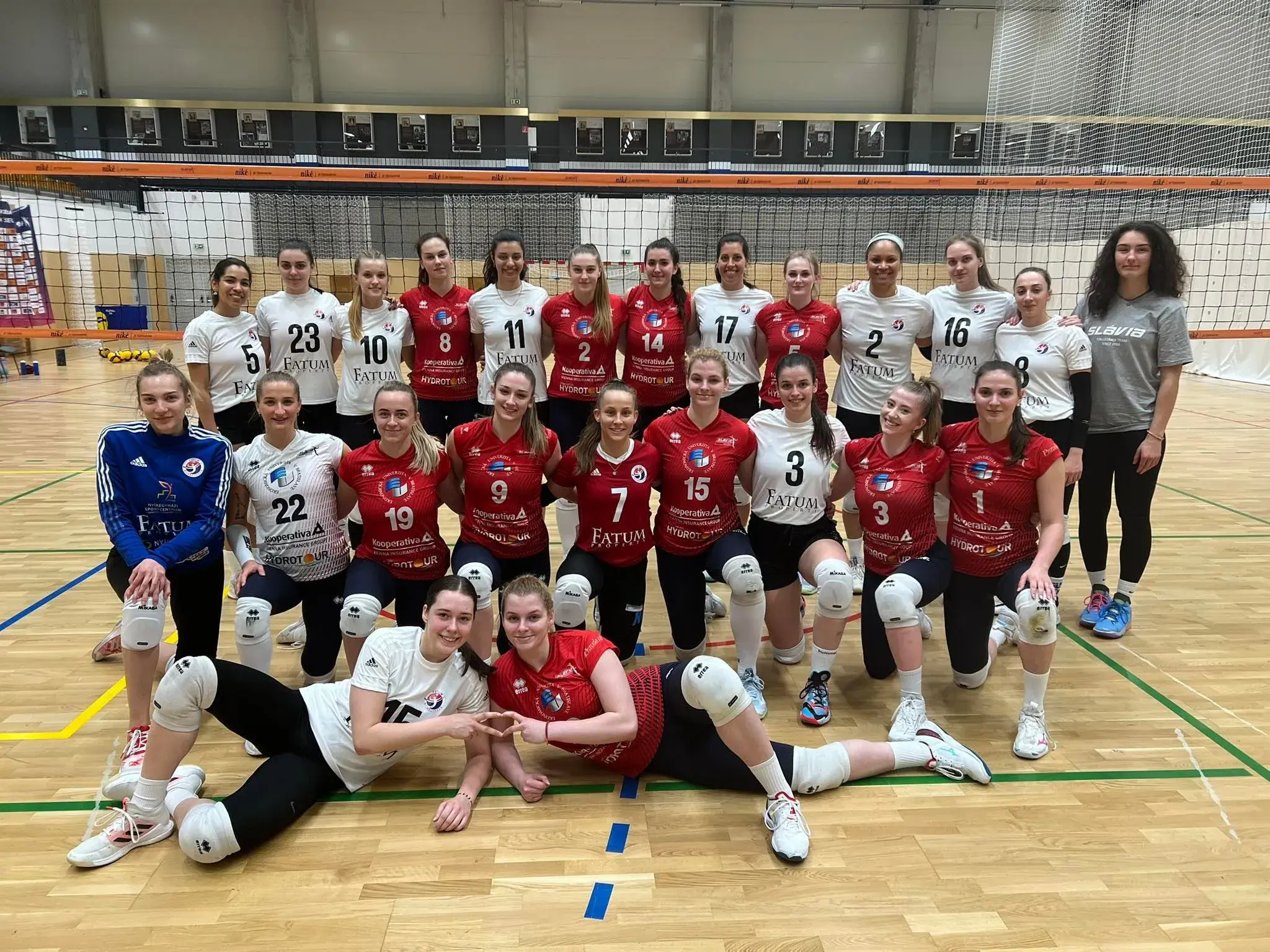 DÖNTETLEN AZ EDZŐMECCSEN