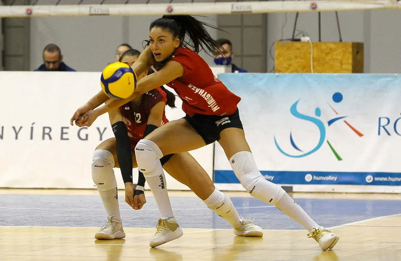 RALITSA: HARMADIK IDÉNYÉBEN IS DUPLÁZNA