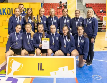 EZÜST A DIÁKOLIMPIÁN