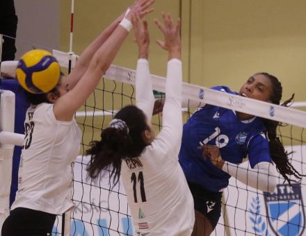 KÉT ÓRÁS CSATA BUDAPESTEN