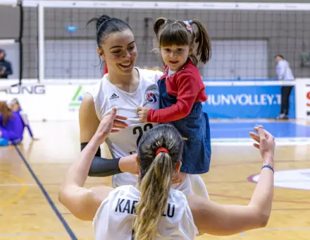 VOLT KITŐL ÖRÖKÖLNI A TEHETSÉGET